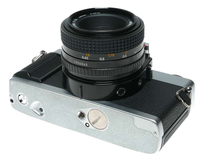 Minolta XG-1 35mm Film SLR Camera MD Mount 1:2 50mm in Pouch