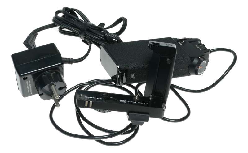 Olympus OM System Motor 1 Drive Control Grip Relay Cord Power Supply