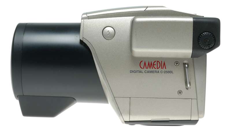 Olympus CAMEDIA C-2500L Digital Camera AF Zoom 9.2-28mm 1:2.8-3.9