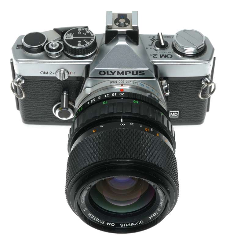 Olympus OM-2N 35mm SLR Film Camera MC Auto-Zoom 1:4 f=35-70