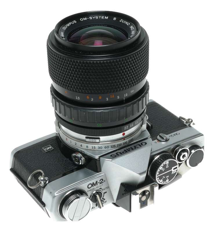 Olympus OM-2N 35mm SLR Film Camera MC Auto-Zoom 1:4 f=35-70