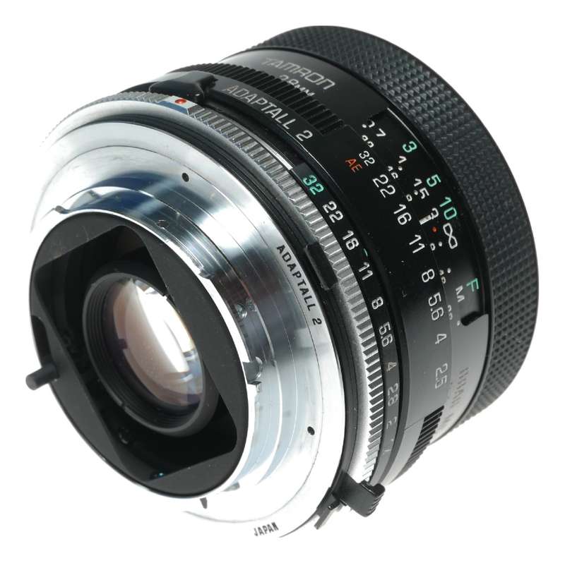 Tamron 1:2.5 28mm Adaptall 2 Wide Angle SLR Camera Lens M/MD Mount