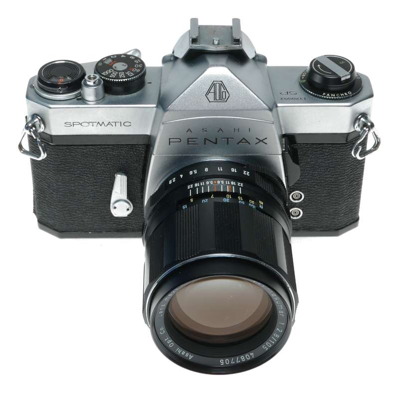 Pentax SP Spotmatic SLR Camera Super Takumar 1:2.8/105 Tele Lens