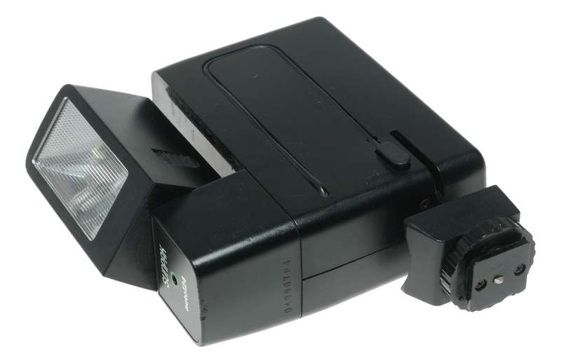 Sunpak Auto 124 Electronic Shoe 35mm Film Camera Flash Unit