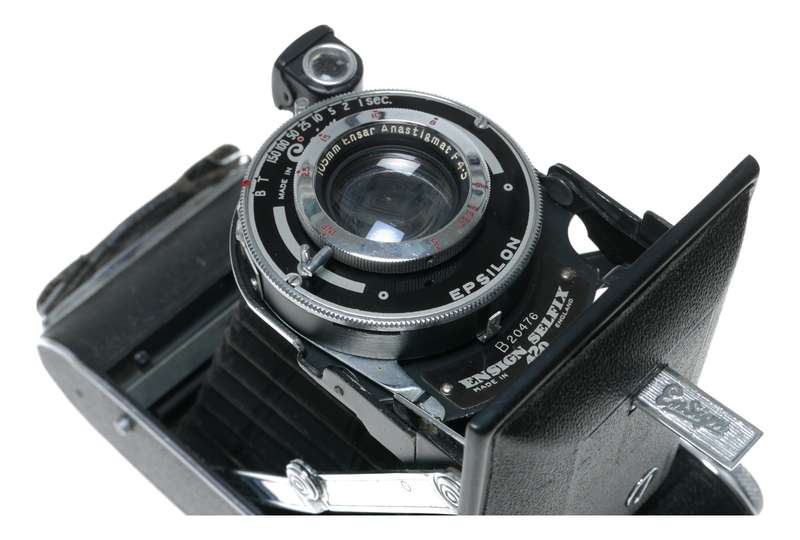 Ensign Selfix 420 Folding 120 Film 6x6 6x9 Format Film Camera