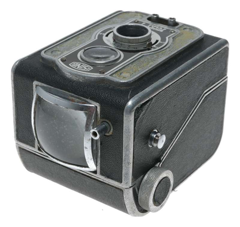 Ising Pucky 1 Vintage 6x6 Box Type Camera for 120 Rollfilm