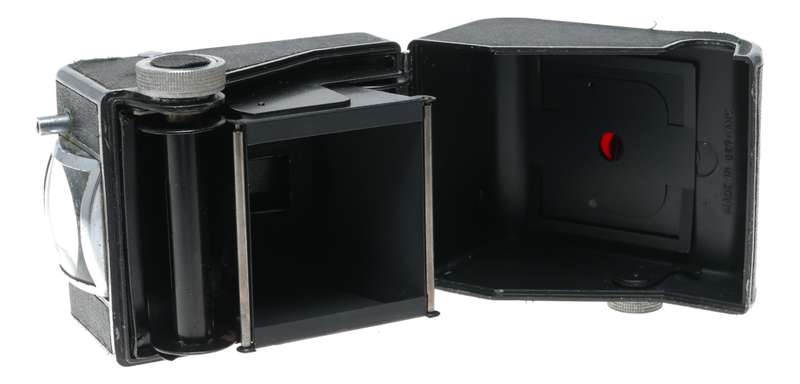 Ising Pucky 1 Vintage 6x6 Box Type Camera for 120 Rollfilm