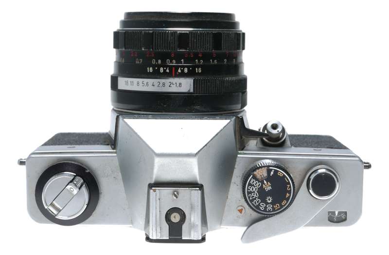 Praktica LTL 35mm Film SLR Camera M42 Pentacon Auto 1.8/50