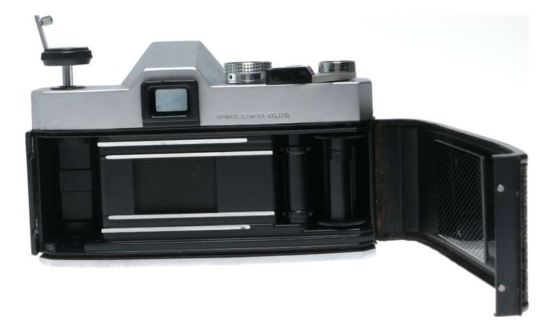 Mamiya MSX500 35mm Film SLR Camera Auto Sekor SX 1:2 f=50mm Sold as is