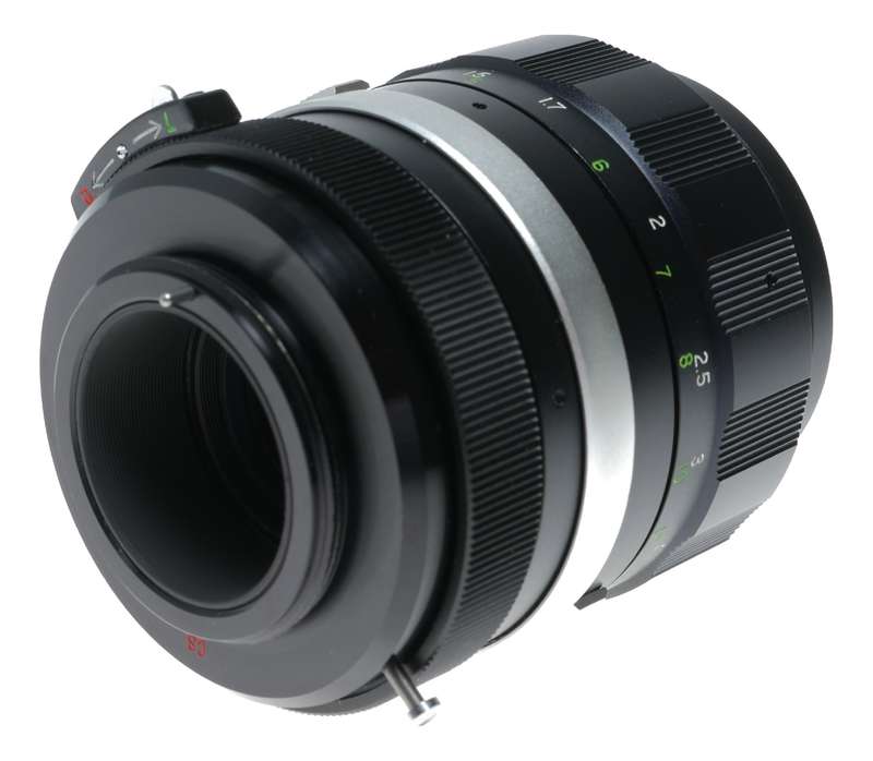 Soligor Tele Auto SLR Camera Lens 1:2.8 f=105mm CS Mount