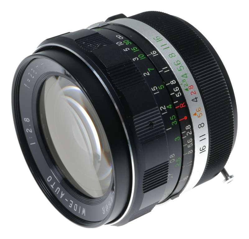 Soligor Auto-Wide 1:2.8 f=28mm Camera Lens CS Mount