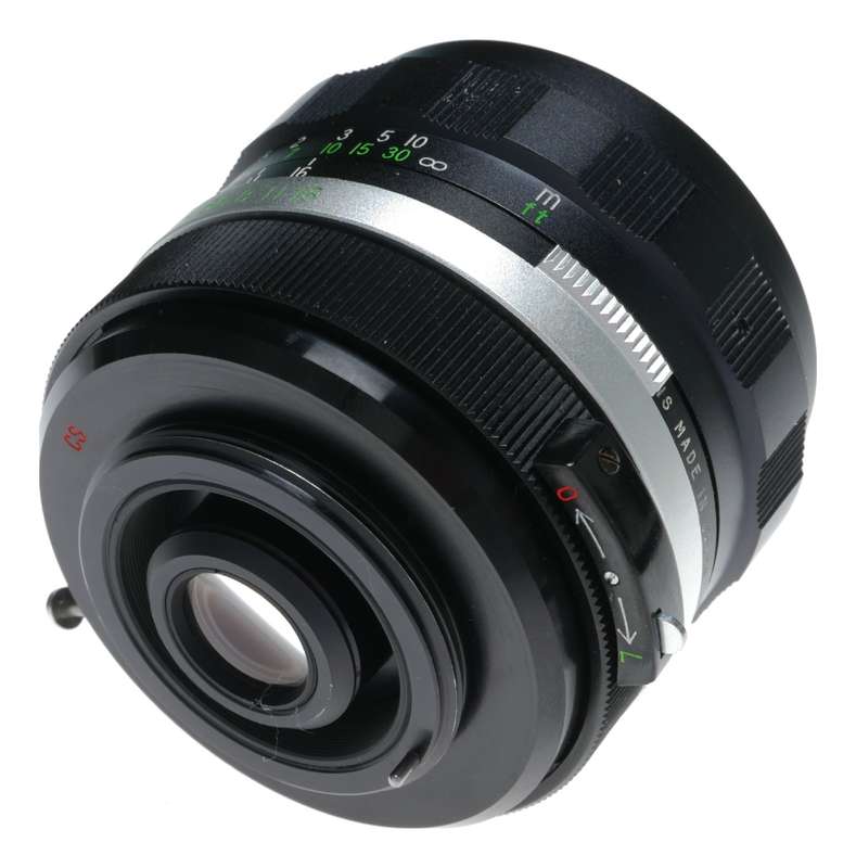 Soligor Auto-Wide 1:2.8 f=28mm Camera Lens CS Mount