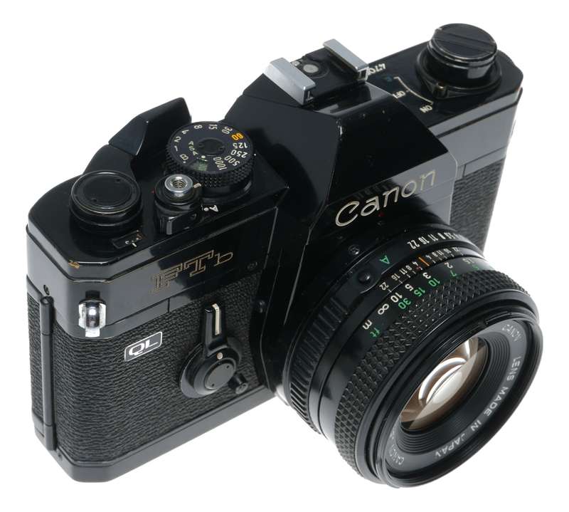 Canon FTb 35mm Film SLR Camera QL 1:1.8 50mm FD Mount