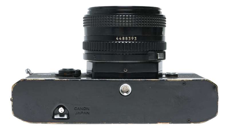 Canon FTb 35mm Film SLR Camera QL 1:1.8 50mm FD Mount