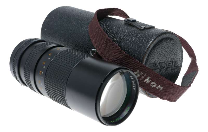 Tokina 100-300mm 1:5 Zoom Tele Camera Lens Nikon AI Mount
