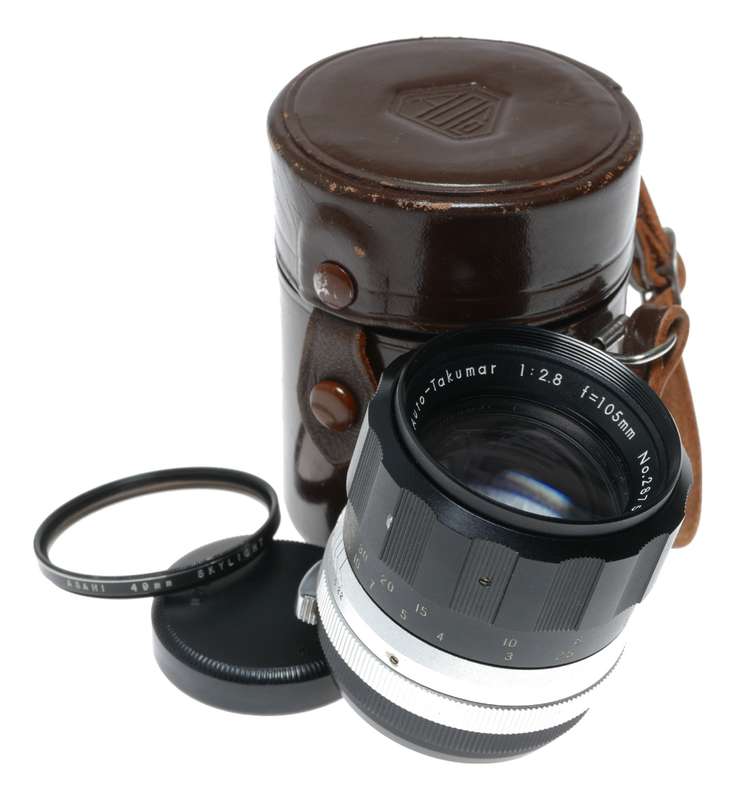Asahi Pentax Auto-Takumar 1:2.8 f=105mm SLR Camera Lens