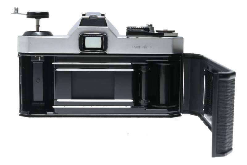 Asahi Pentax K1000 SE 35mm Film SLR Camera SMC 1.4 50mm M Lens
