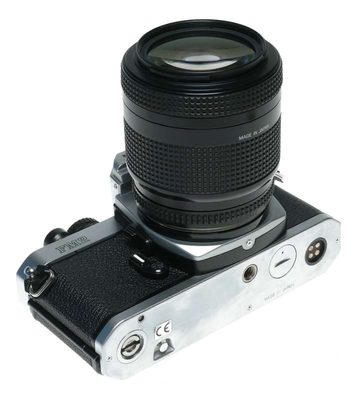 Nikon FM2 N 35mm Film SLR Camera AF Zoom Nikkor 1:3.5-4.5 35-105