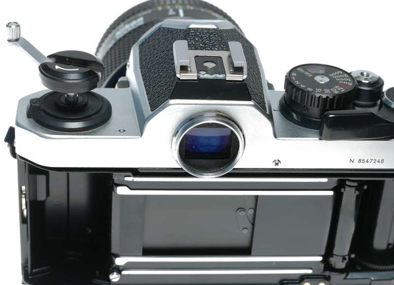 Nikon FM2 N 35mm Film SLR Camera AF Zoom Nikkor 1:3.5-4.5 35-105