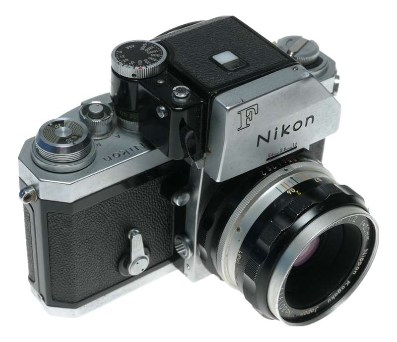 Nikon F Photomic 35mm Film SLR Camera Nikkor H Auto 1:2/50 Sold as is