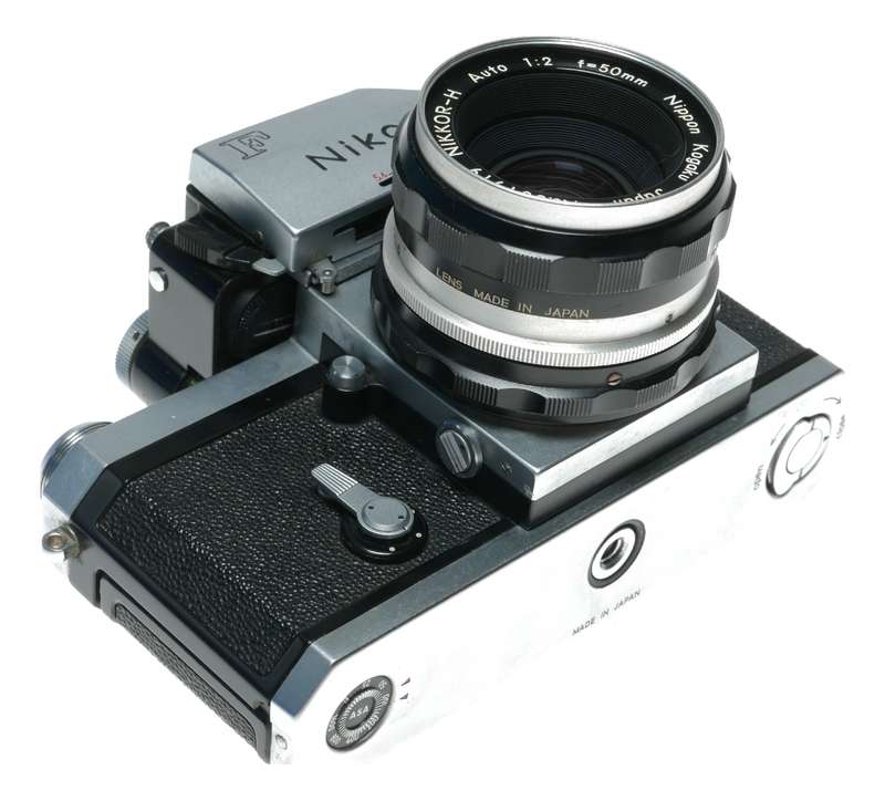 Nikon F Photomic 35mm Film SLR Camera Nikkor H Auto 1:2/50 Sold as is