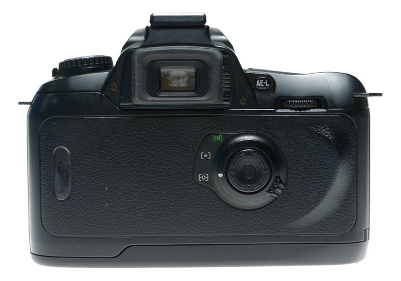 Nikon F75 35mm Film Camera AF Nikkor 28-80mm 1:3.3-5.6 Zoom Lens