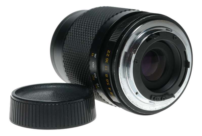 Yashica DSB 135mm 1:2.8 Tele Photo SLR Camera Lens Contax Mount