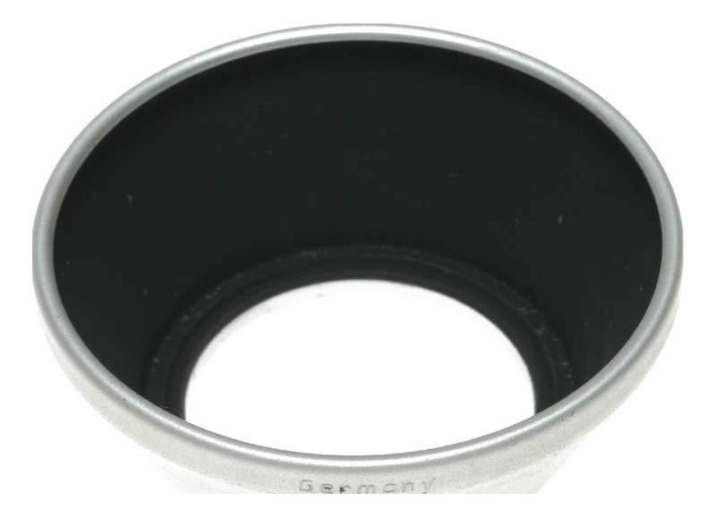 Zeiss Ikon Stuttgart Alu Thread Mount Lens Shade Hood in Leather Keeper