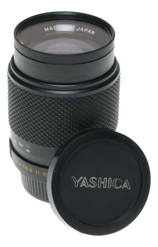 Yashica DSB 135mm 1:2.8 Tele Photo SLR Camera Lens Contax Mount