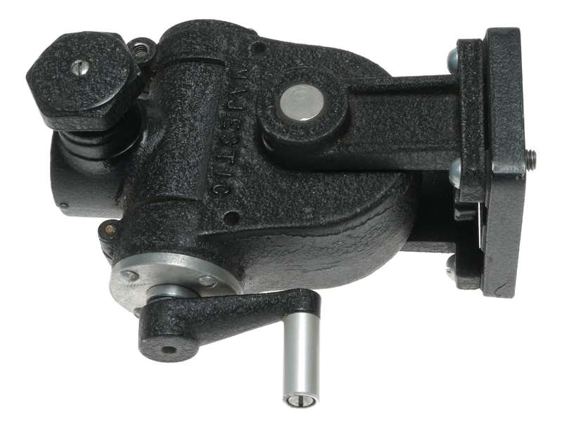 Majestic Model 1600 Heavy Duty Tripod Modern Builders Co