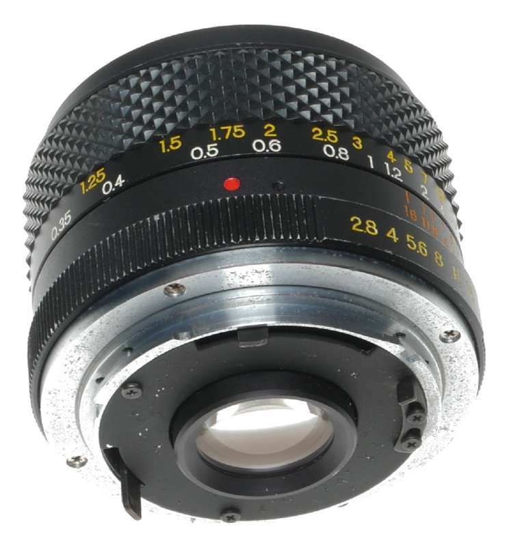 Yashica DSB 28mm 1:2.8 Wide Angle SLR Camera Lens Contax Mount