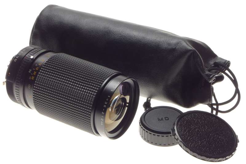 MINOLTA MD Auto MAKINON MC Zoom 1:4-5.5 f=35-210mm vintage film camera lens caps case - Minolta