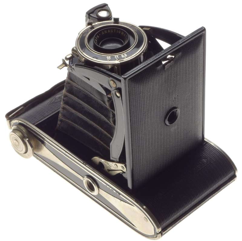 AGFA Anastigmat medium format vintage folding camera Jgetar f8.8 folding camera - Agfa