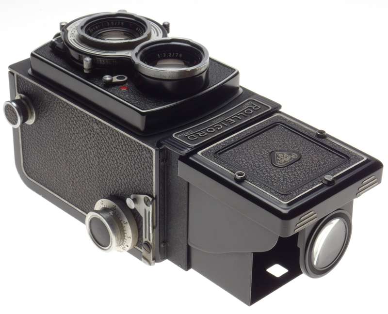 Rolleicord TLR 120 roll film medium format Rolleiflex type camera Xenar 3.5 f=75mm Schneider lens