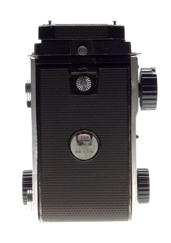 MAMIYA C220 professional TLR twin lens reflex camera Sekor 2.8 f=80mm lens - Mamiya