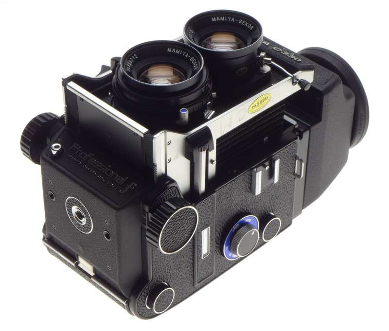 MAMIYA C330 Professional F medium format TLR film camera MINT 2.8 f=80mm lens - Mamiya