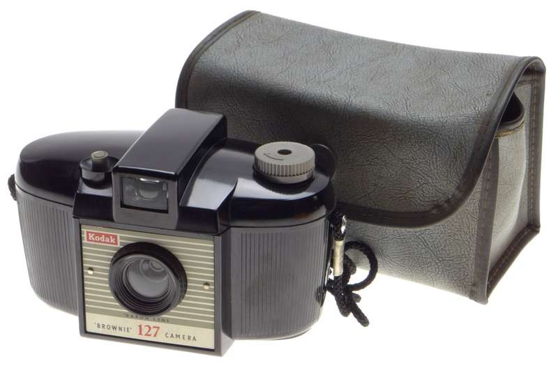 KODAK Brownie 127 camera case and strap vintage film Bakelite old school