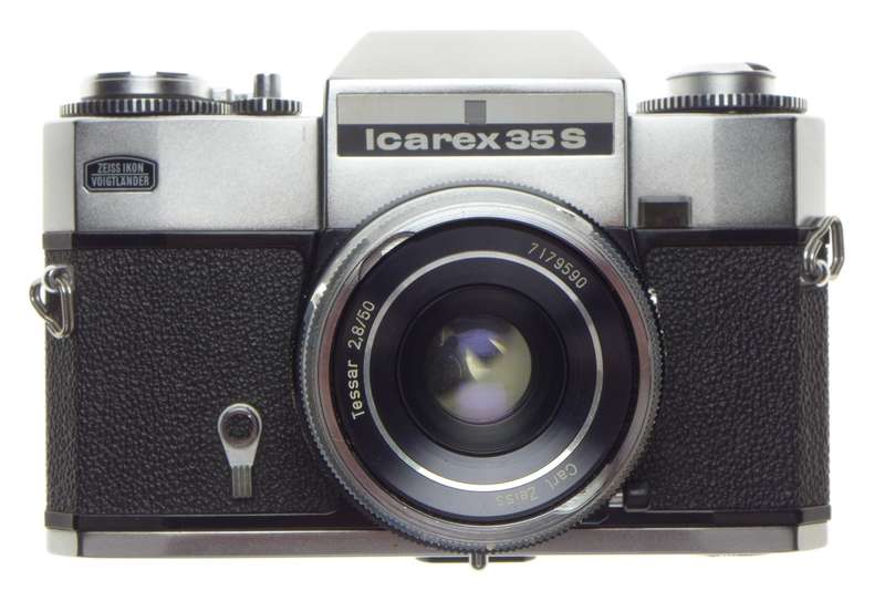 IKAREX 35 S Zeiss Ikon TESSAR 2.8/50 lens SLR German camera f=50mm coated vintage glass