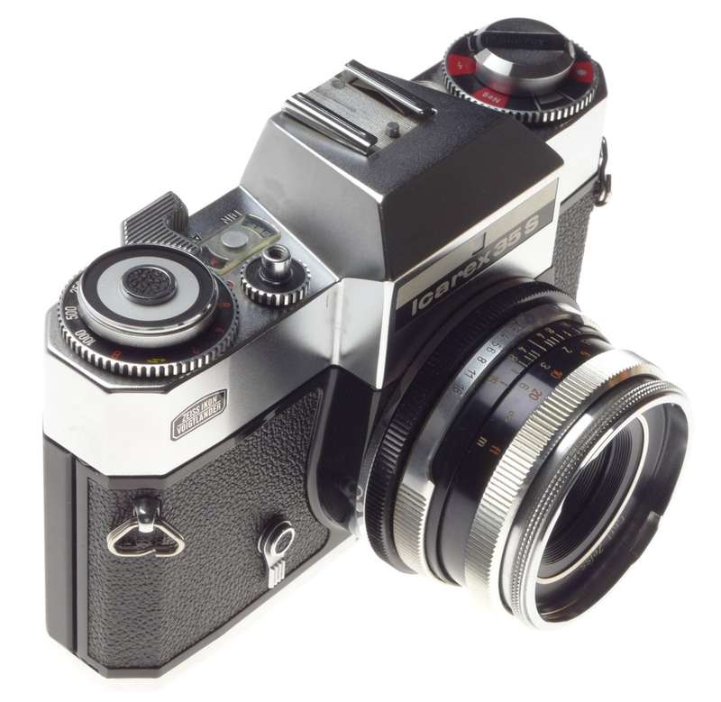 IKAREX 35 S Zeiss Ikon TESSAR 2.8/50 lens SLR German camera f=50mm coated vintage glass