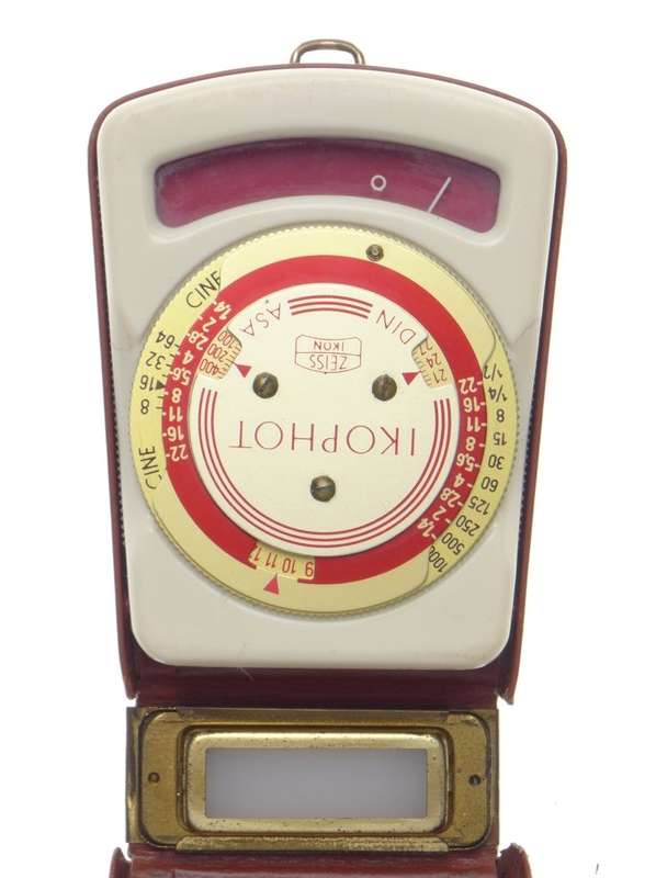 IKOPHOT Zeiss Ikon camera external light exposure meter cased vintage old school hand held