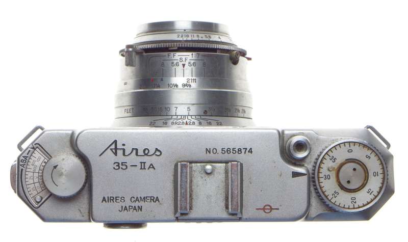 AIRES 35-IIA Rangefinder camera Q Copal shutter 2.8 f=5cm Not working