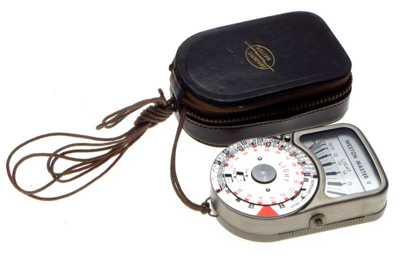 Weston Master V Chrome light exposure meter case and strap