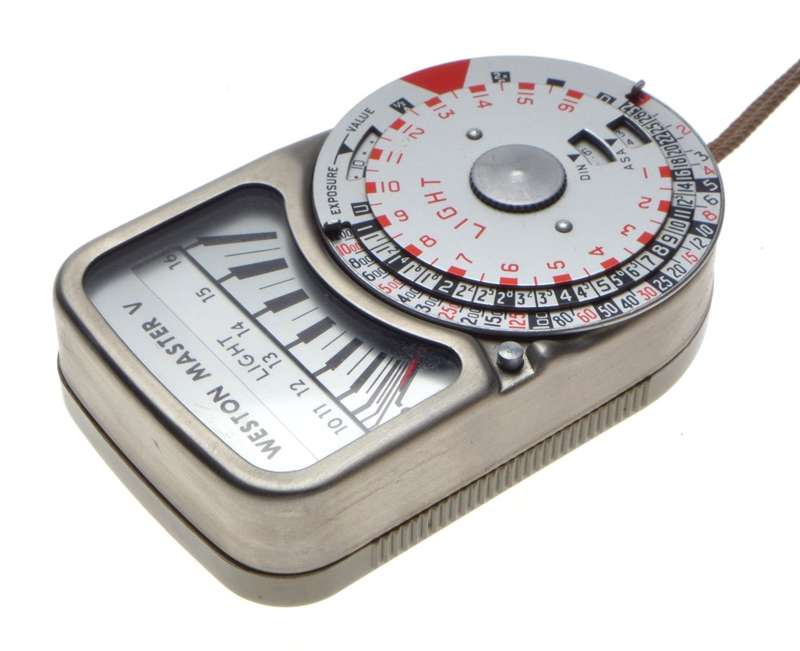 Weston Master V Chrome light exposure meter case and strap