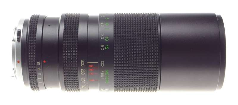 VIVITAR 100-300mm 1:5 Vintage SLR camera zoom lens with Olympus OM mount - Vivitar