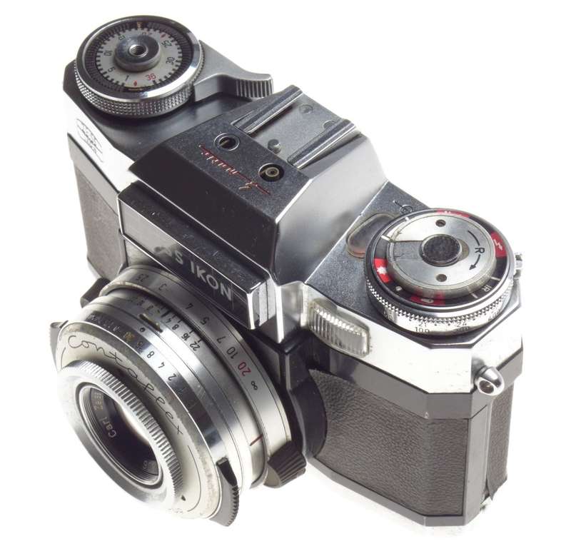 Zeiss Ikon CONTAFELX SLR vintage 35mm film camera Tessar 2.8/50mm lens