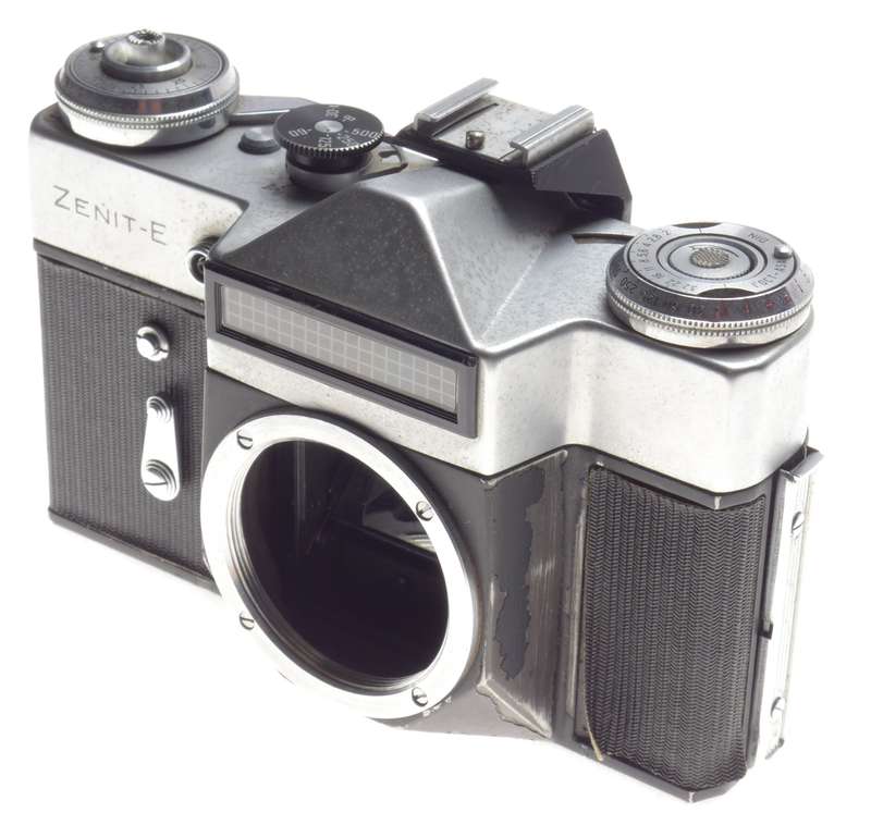 Zenith-E 35mm vintage Russian SLR camera body only well used condition