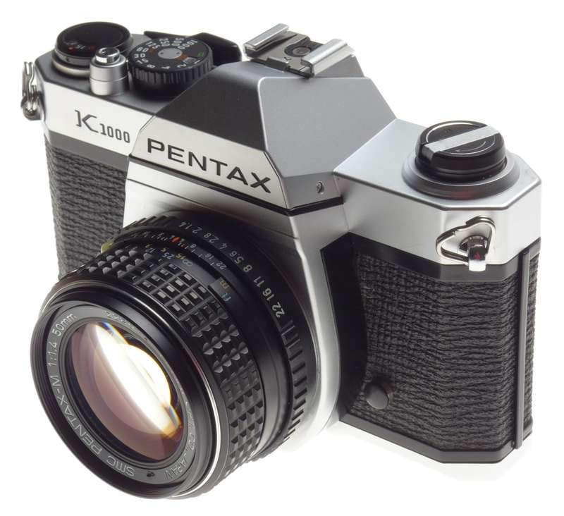 K1000 PENTAX chrome SLR 35mm vintage film camera with SMC-Pentax-M 1:1.4 f=50mm Fast lens - Pentax