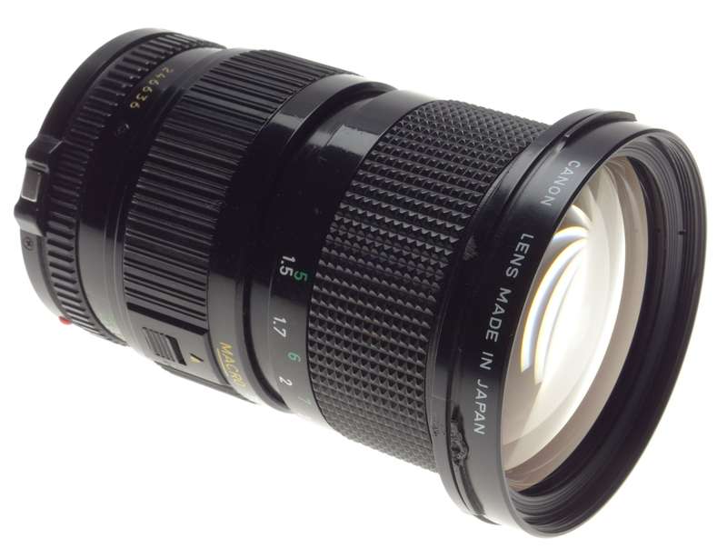 CANON Zoom lens FD 35-105mm 1:3.5 Macro with filter and cap excellent condition - Canon