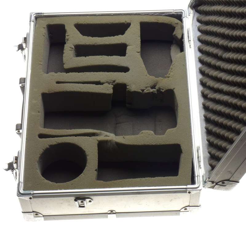 RB67 Mamiya original alluminum camera travel flight case padded fits lenses accessories - Cases