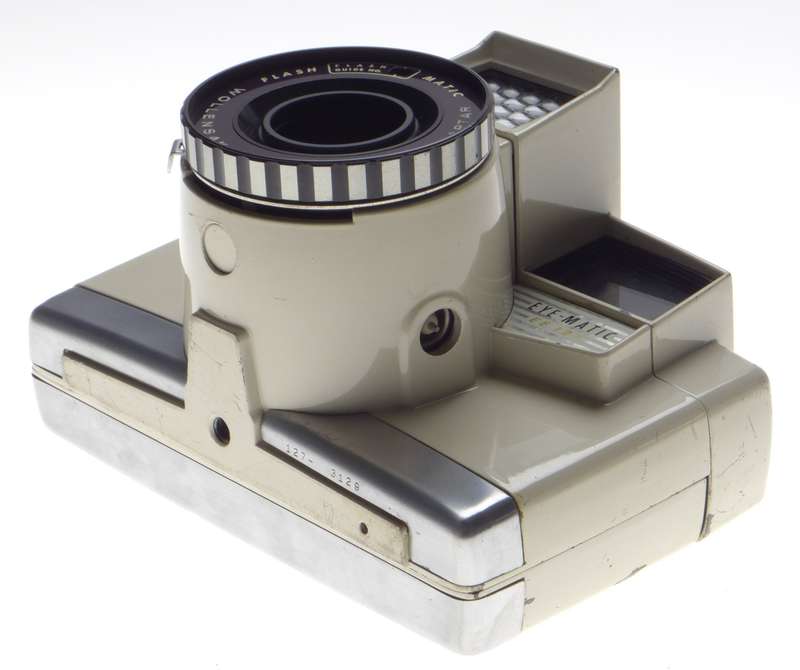 REVERE electric Eye-Matic EE127 vintage film camera Wollensak 58mm f2.8 RAPTAR lens
